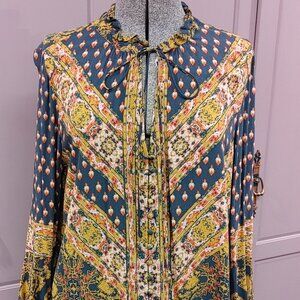 BOHO Top, Free People Brand, Large size, Muli Coloured